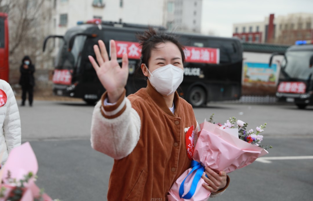 春暖花開，英雄歸來！葫蘆島市第二人民醫(yī)院支援綏中醫(yī)療隊凱旋而歸~(圖8)